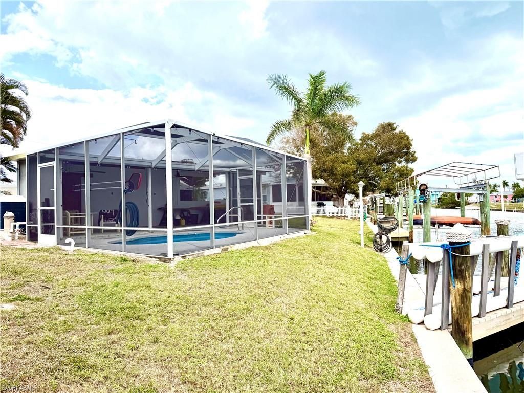 3783 Cherry Ln, Saint James City, FL 33956 Photo