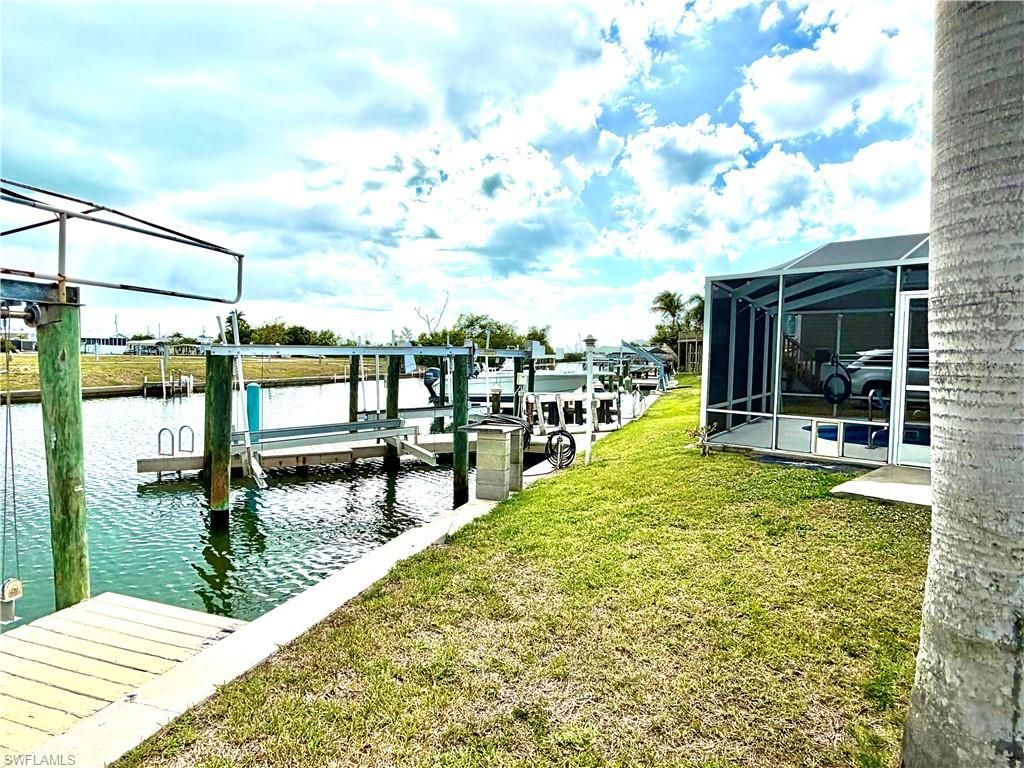 3783 Cherry Ln, Saint James City, FL 33956 Photo