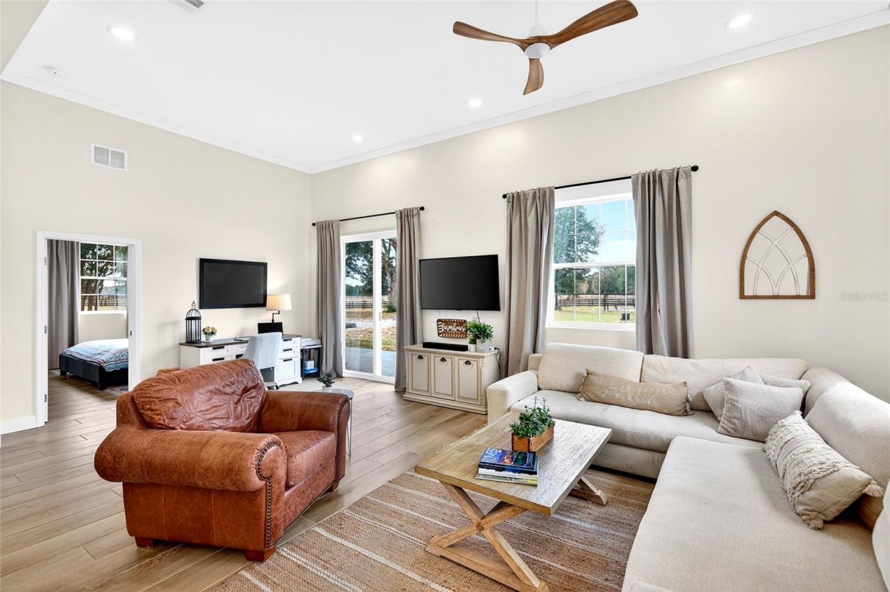 7824 NW 167th Court, Morriston, FL 32668 Photo