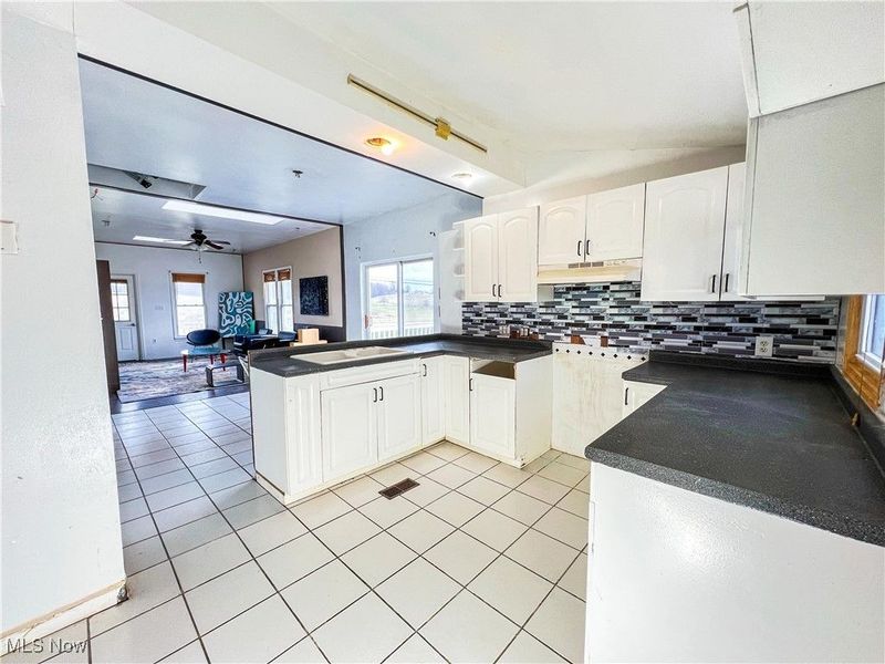 3895 Adamsville Road, Zanesville, OH 43701 Photo 16