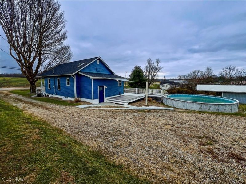 3895 Adamsville Road, Zanesville, OH 43701 Photo 4