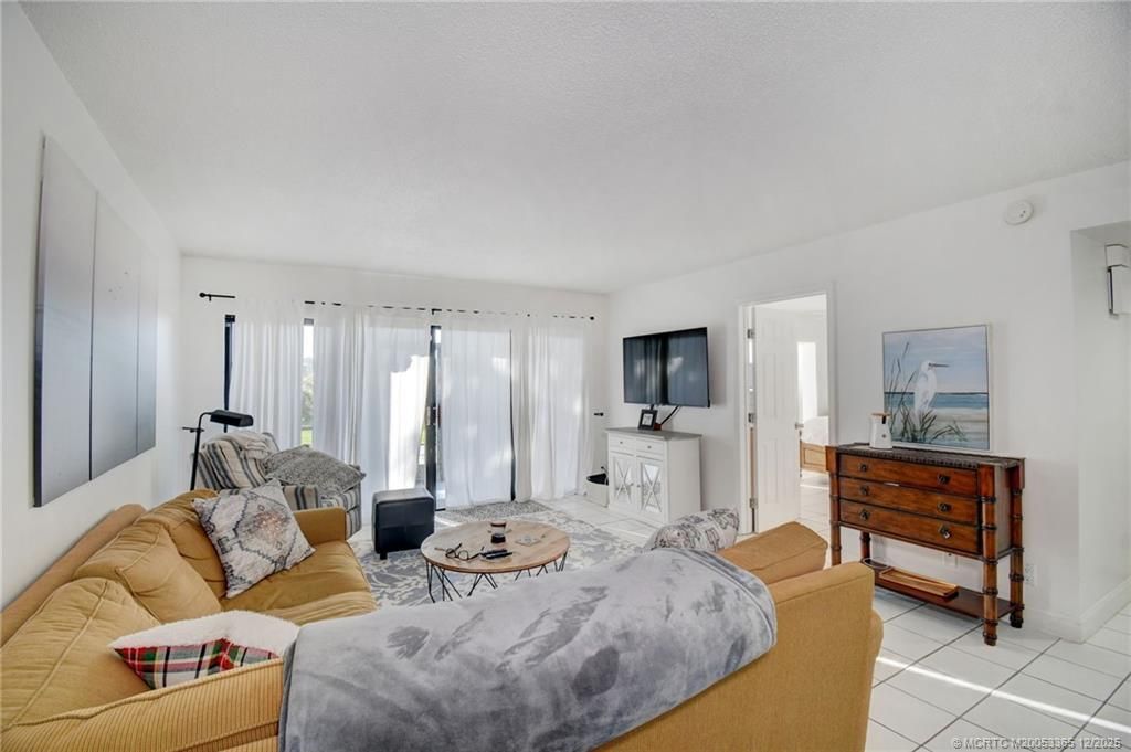 1701 Presidential Way, Unit A104, West Palm Beach, FL 33401 Photo