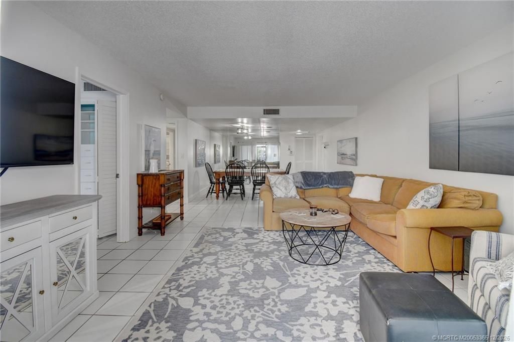 1701 Presidential Way, Unit A104, West Palm Beach, FL 33401 Photo