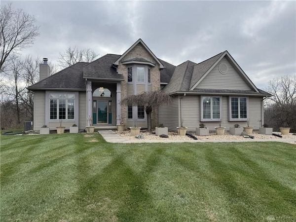 1650 Cranbrook Drive, New Carlisle, OH 45344