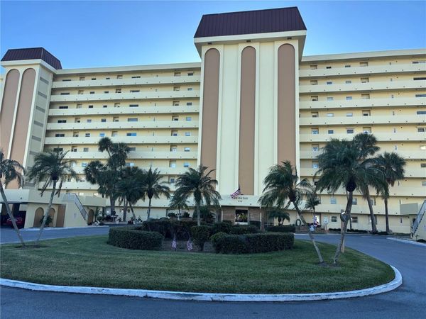 4750 COVE CIRCLE, Unit 904, ST PETERSBURG, FL 33708