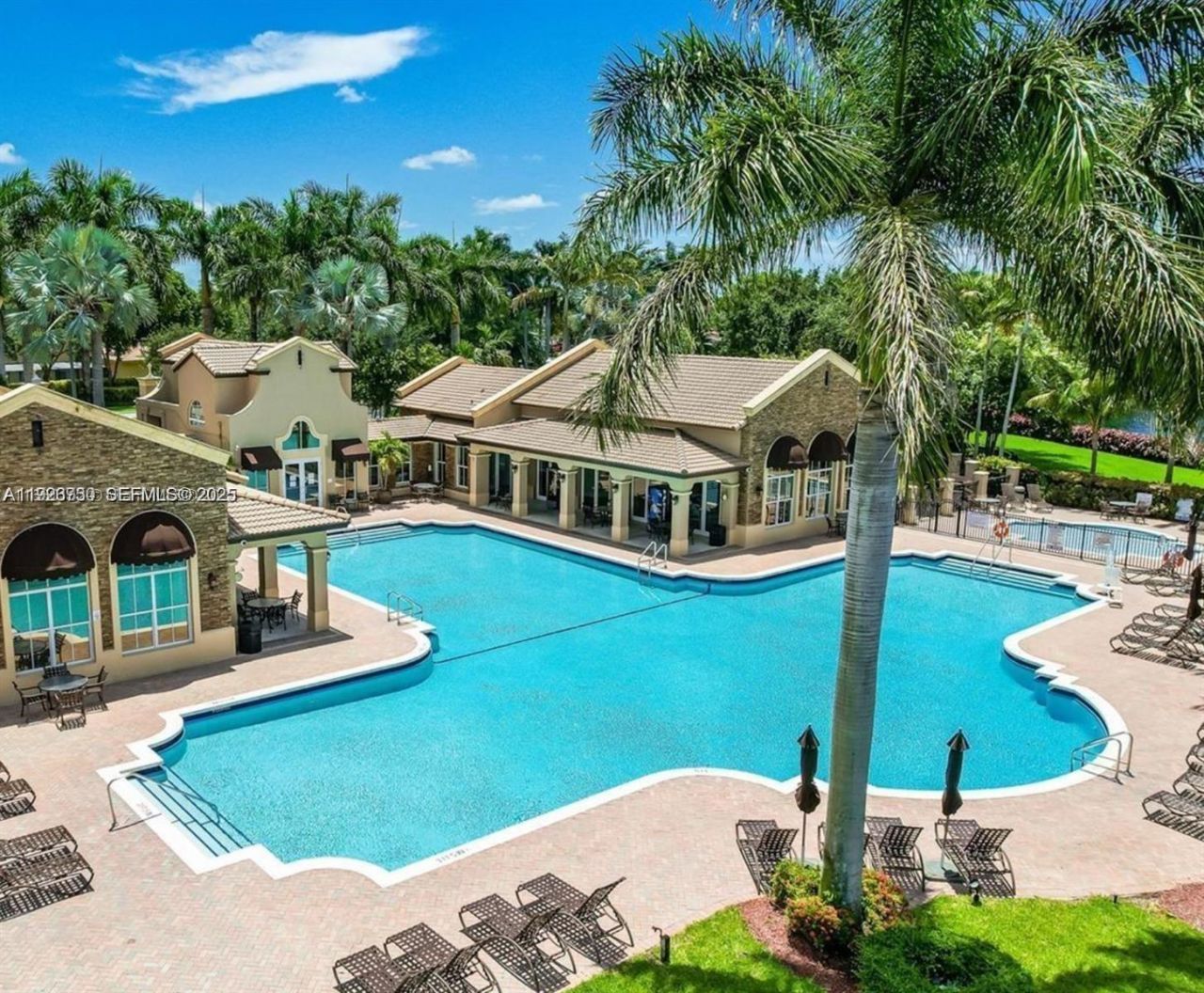 1209 NE 32nd Ave, Homestead, FL 33033 Photo