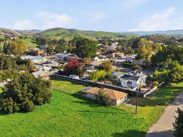 365 Main Street, Los Alamos, CA 93440