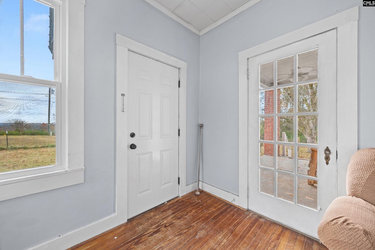 1339 Liberty Road Photo 4