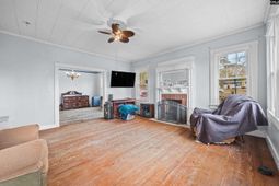 1339 Liberty Road photo 4