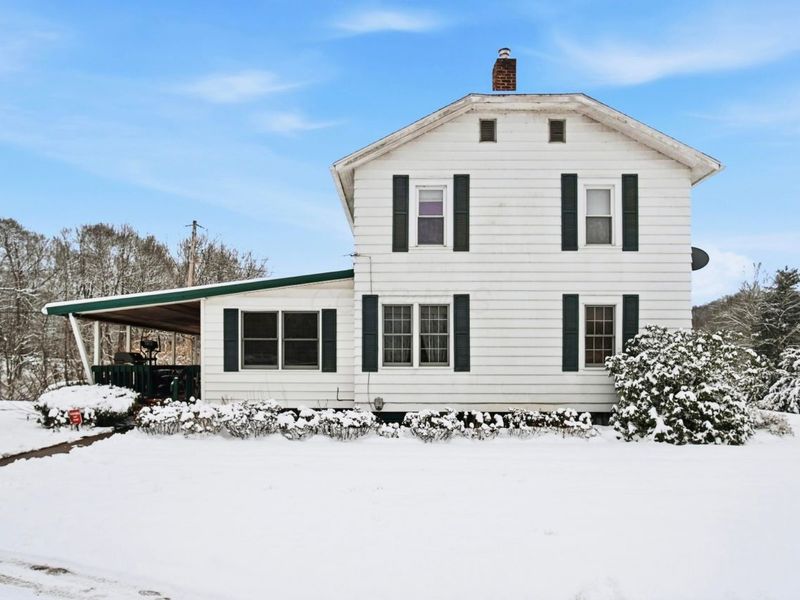 10112 S River Road, McConnelsville, OH 43756 Photo 2