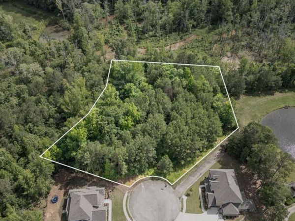 462 Manchester Lane, Villa Rica, GA 30180