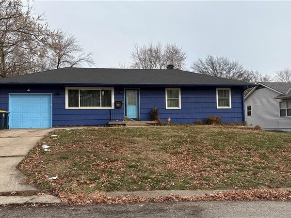 11403 Jackson Avenue, Kansas City, MO 64137