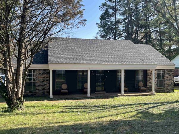 3010 FALKIRK RD, Memphis, TN 38128