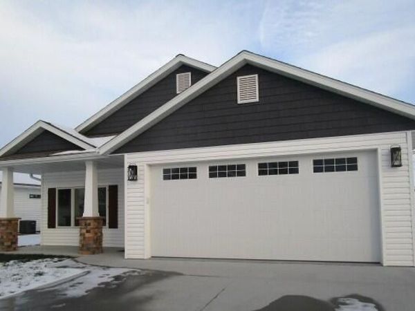 808 Barela Circle, Centralia, MO 65240