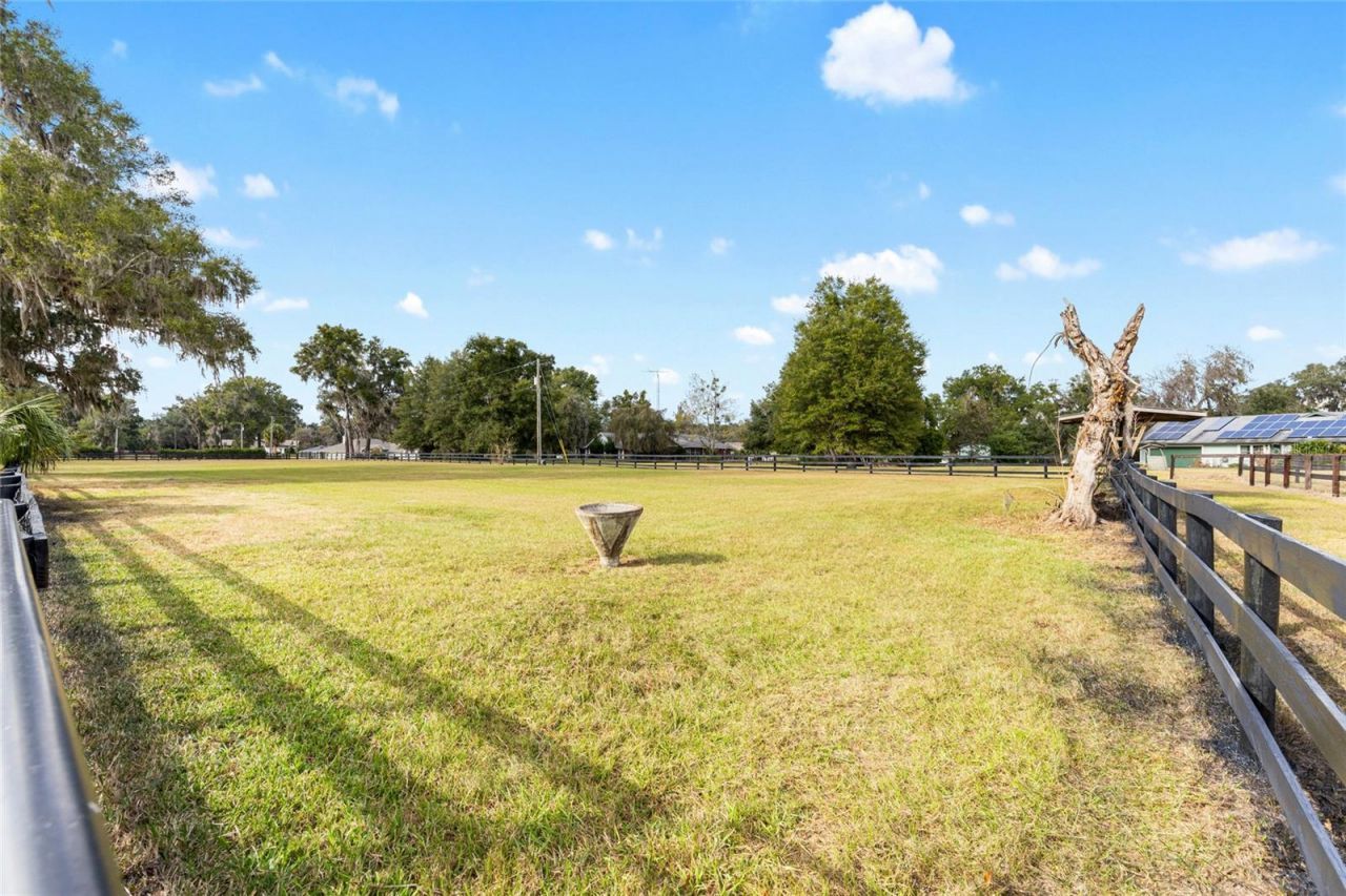 12009 NE 8th Court, Ocala, FL 34479 Photo