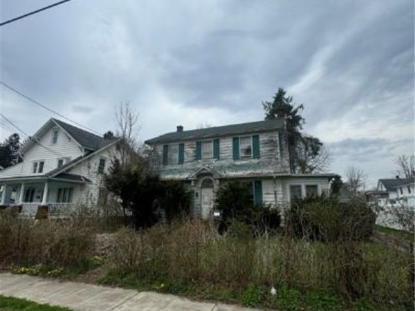 19 Maple Avenue, Gowanda, NY 14070