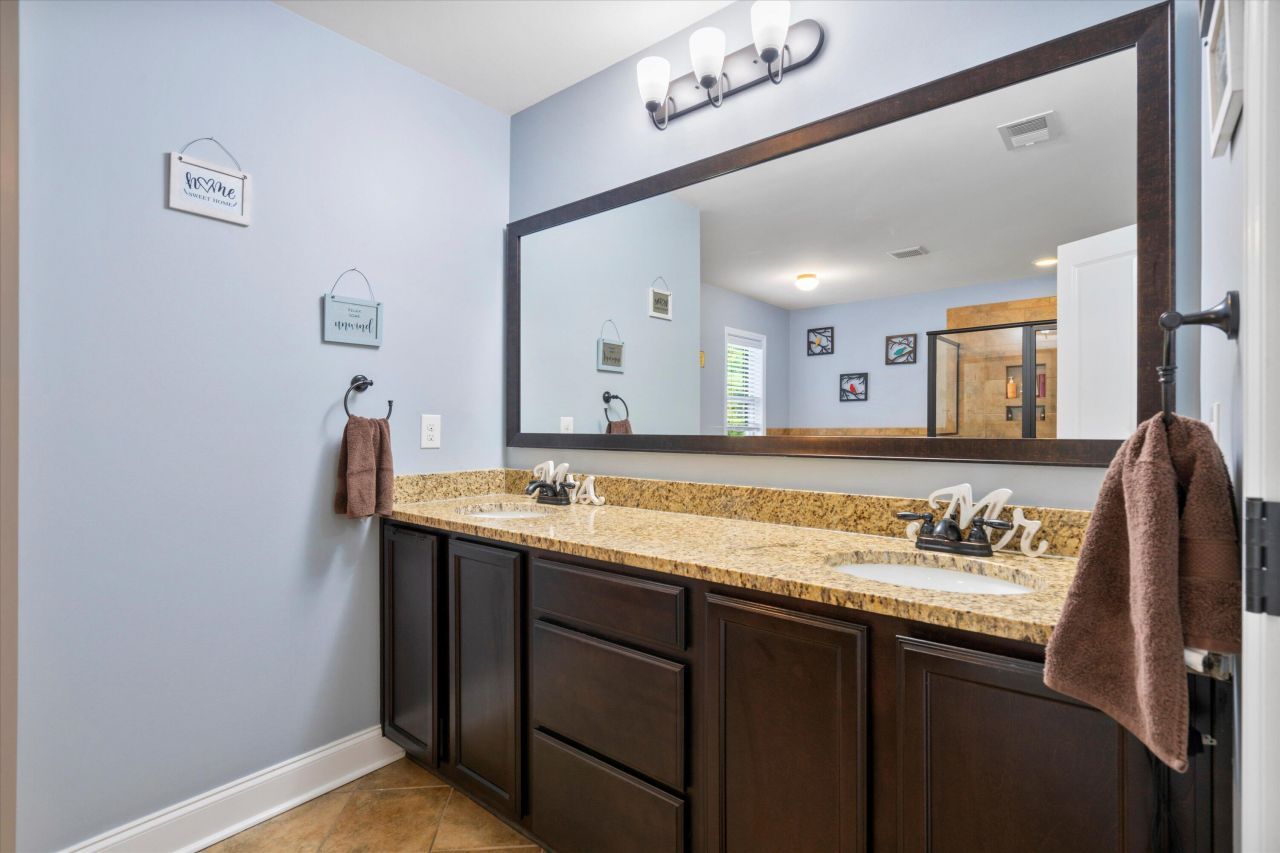 1200 Jump Seed Court Court Photo 26