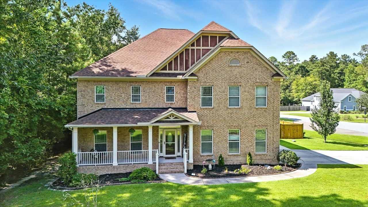 1200 Jump Seed Court Court Photo 4