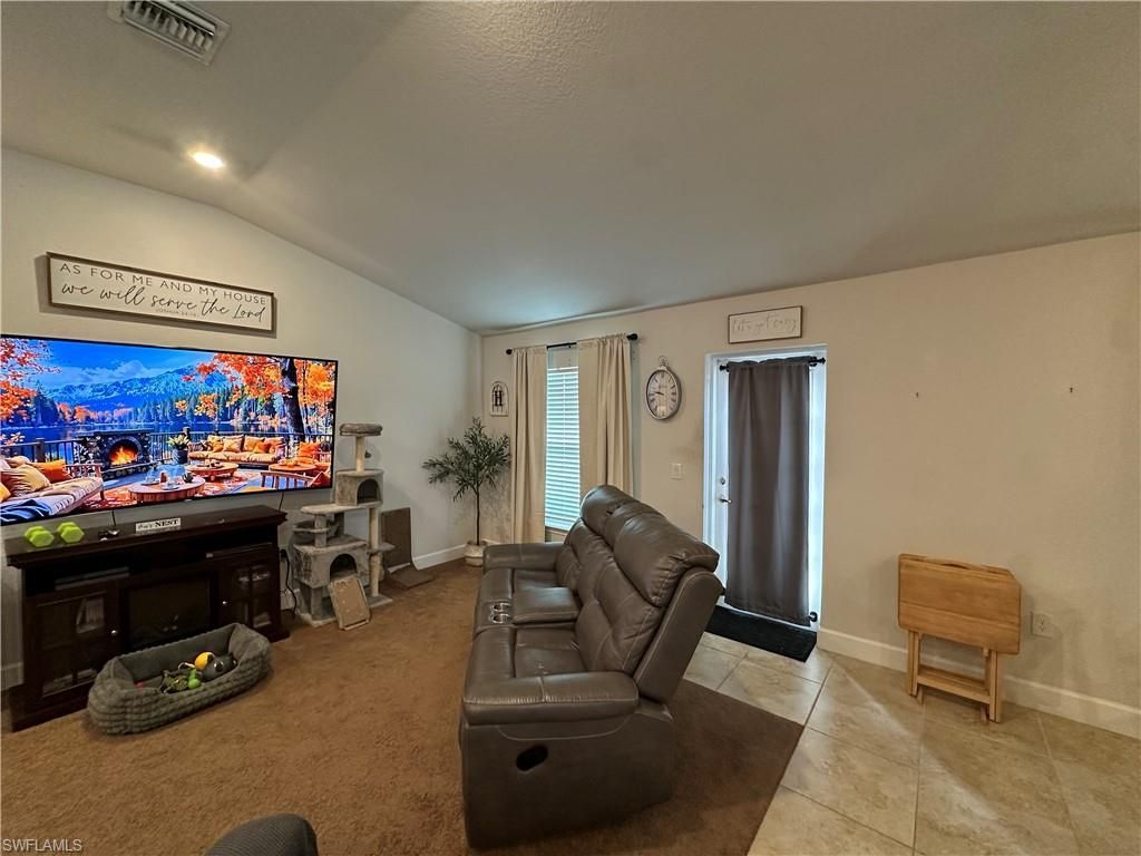 573 Windermere Dr, Lehigh Acres, FL 33972 Photo