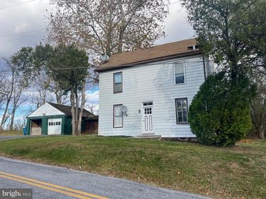 40 N FILEYS ROAD, DILLSBURG, PA 17019