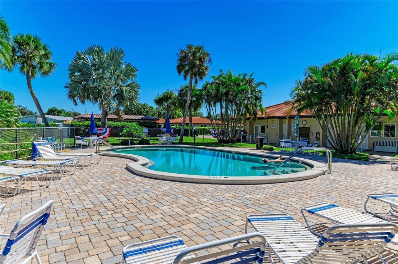 6429 Renssalaer Drive, Bradenton, FL 34207 Photo