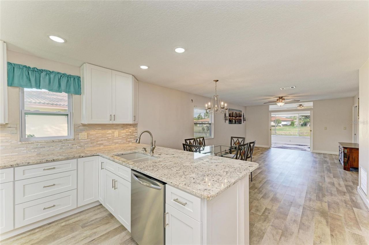 6429 Renssalaer Drive, Bradenton, FL 34207 Photo