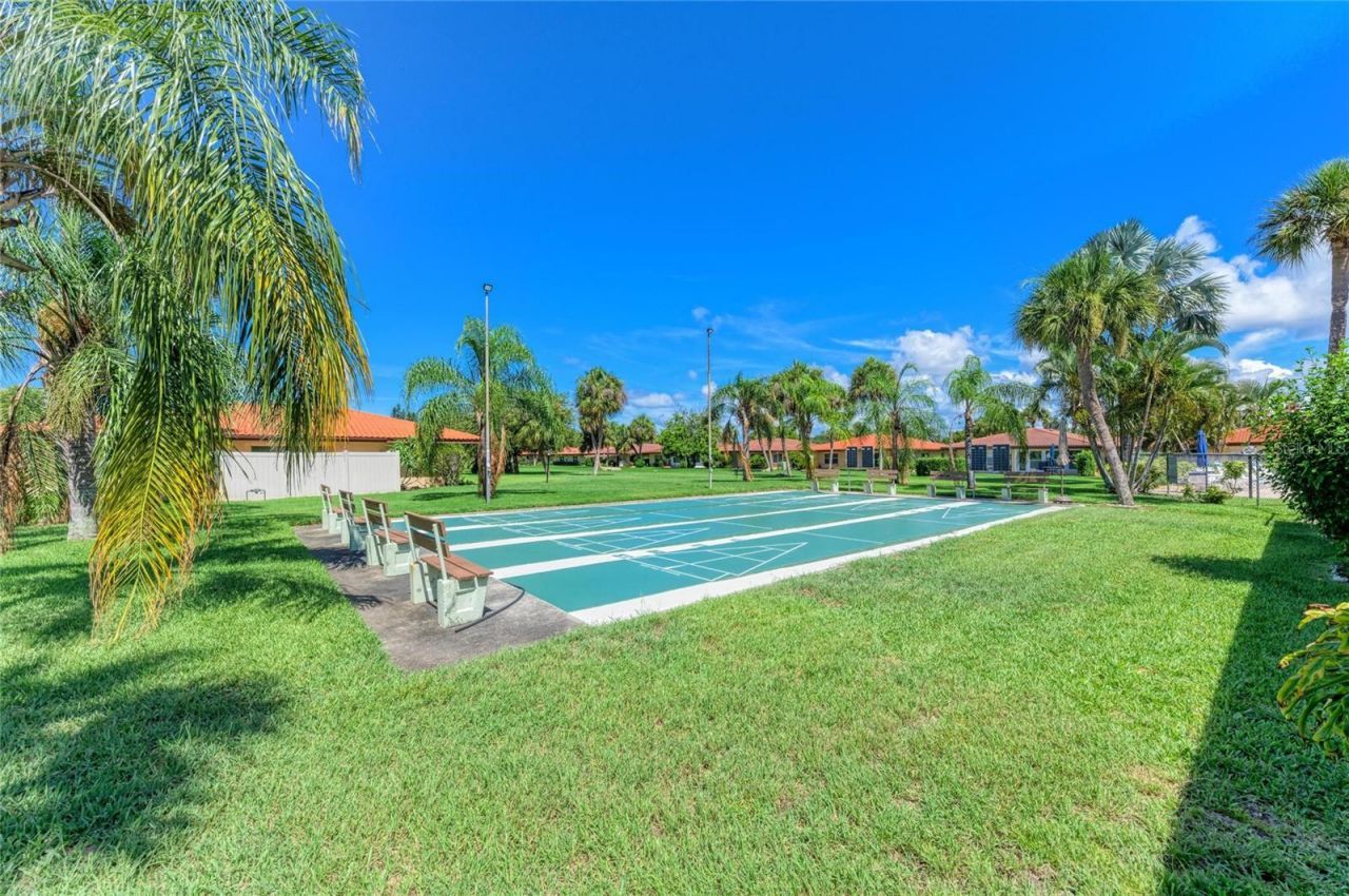 6429 Renssalaer Drive, Bradenton, FL 34207 Photo