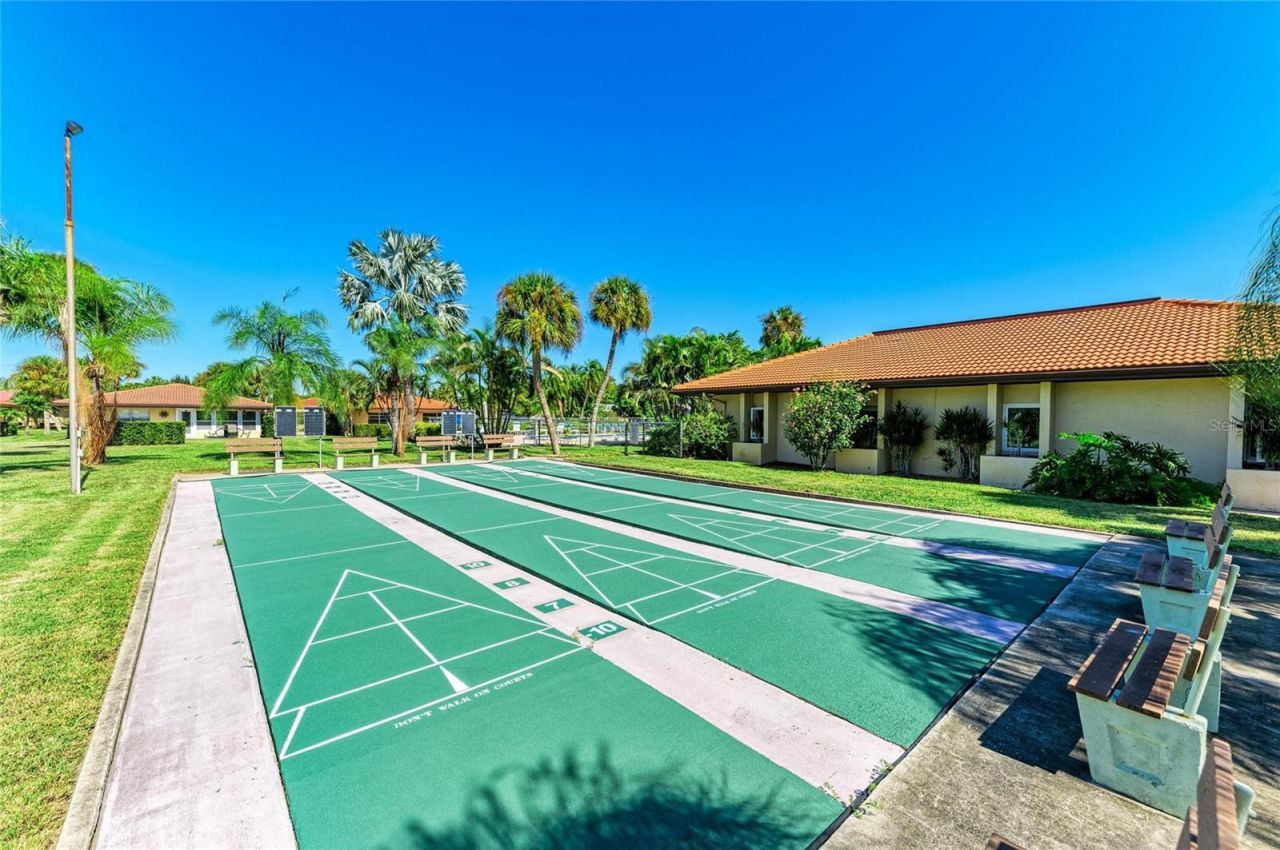 6429 Renssalaer Drive, Bradenton, FL 34207 Photo