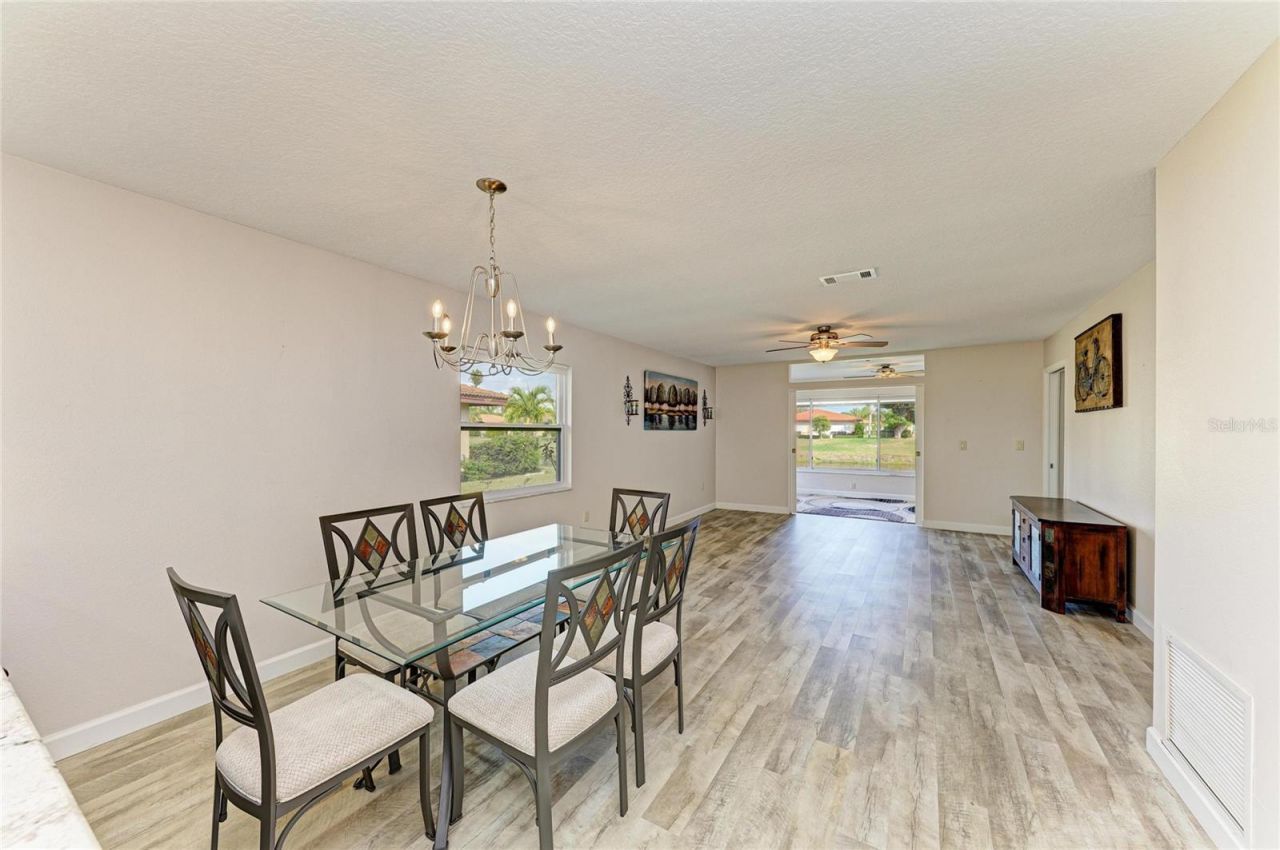 6429 Renssalaer Drive, Bradenton, FL 34207 Photo