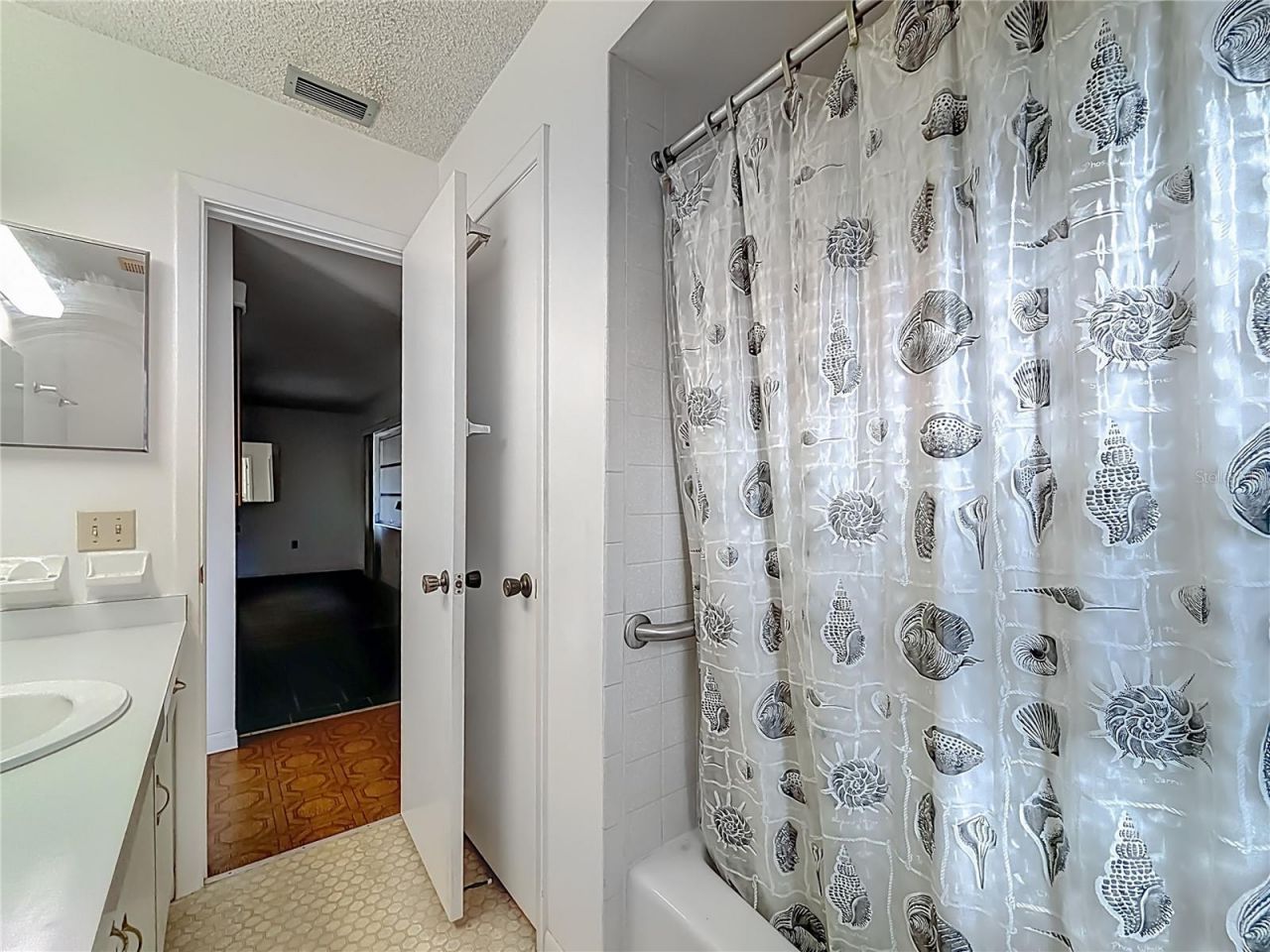 11650 NE 88th Lane, Bronson, FL 32621 Photo