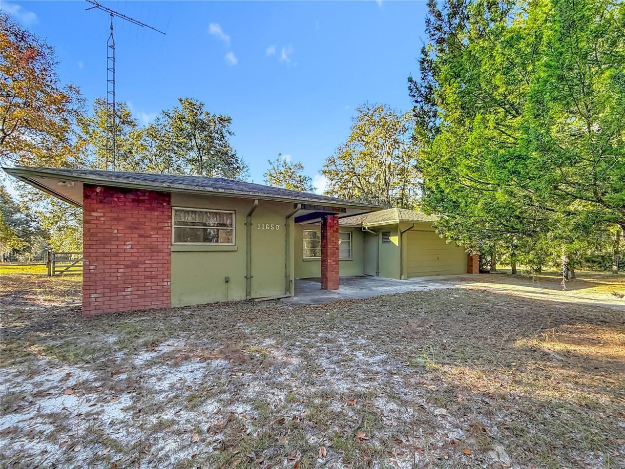 11650 NE 88th Lane, Bronson, FL 32621 Photo