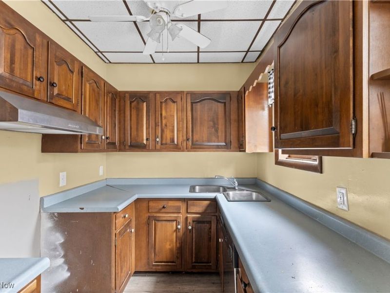 840 Hanover Street, Martins Ferry, OH 43935 Photo 14