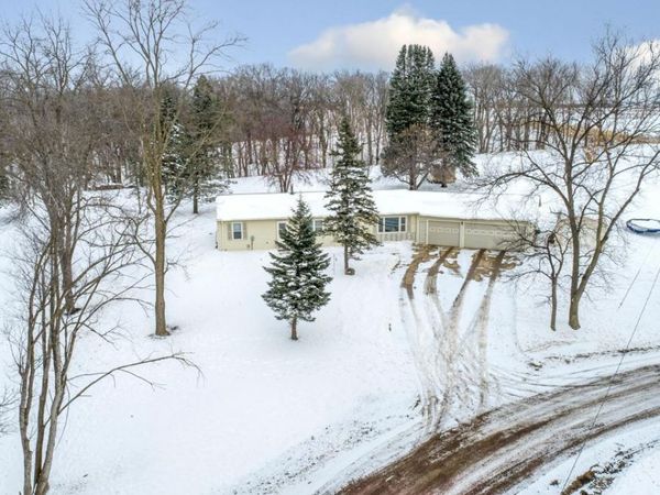 127 Ballard Avenue, Jackson, MN 56143