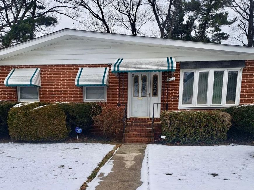 7410 Castlemoor Road, Windsor Mill, MD 21244 Main Photo