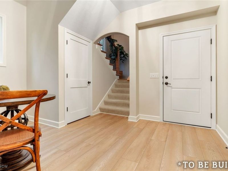 844 Easthill Street SE, North Canton, OH 44720 Photo 5