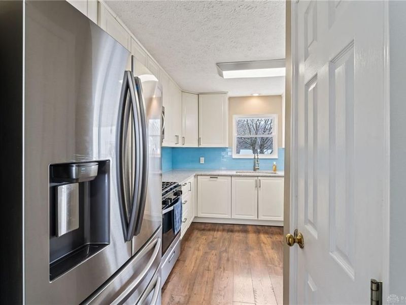 9820 Arlis Lane, Miamisburg, OH 45342 Photo 12