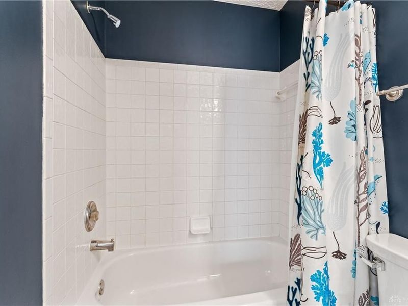 9820 Arlis Lane, Miamisburg, OH 45342 Photo 32