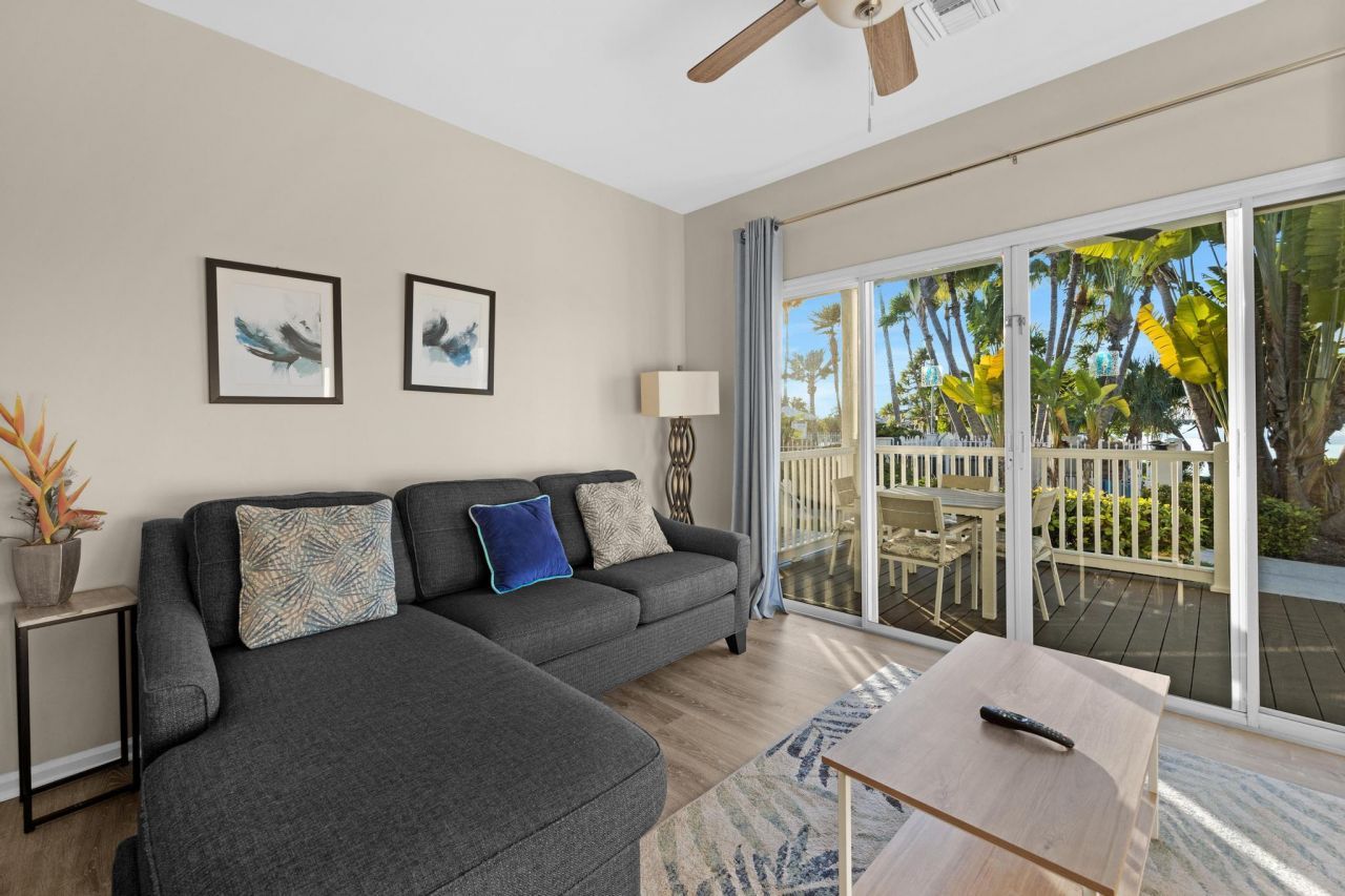 5081 Sunset Village Drive, Duck, FL 33050 Photo