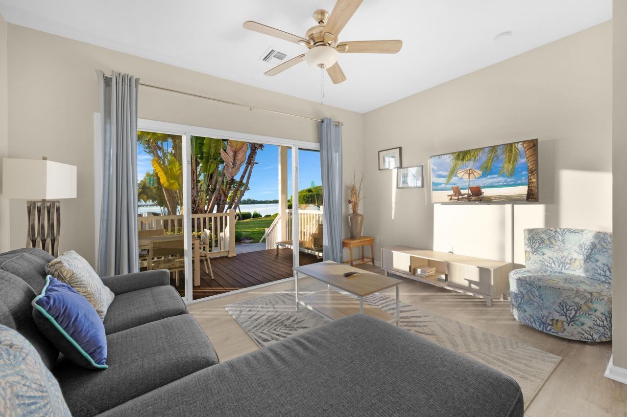 5081 Sunset Village Drive, Duck, FL 33050 Photo