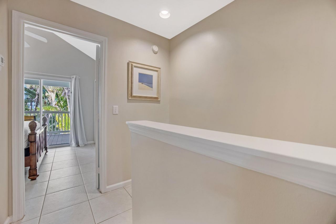 5081 Sunset Village Drive, Duck, FL 33050 Photo