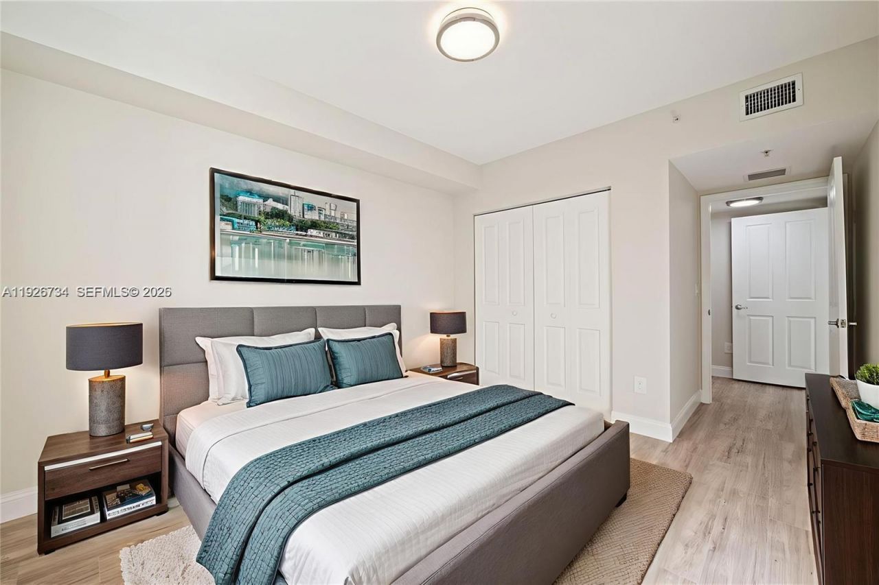 600 S Dixie Hwy, Unit 237, West Palm Beach, FL 33401 Photo