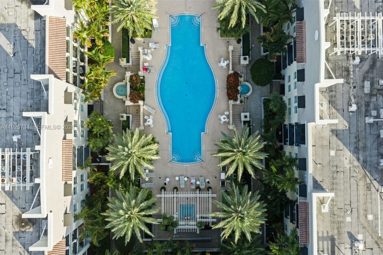 600 S Dixie Hwy, Unit 237, West Palm Beach, FL 33401 Photo