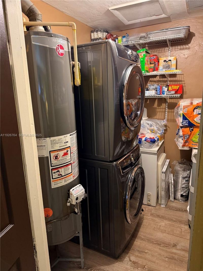 2926 NW 191st Ln, Miami Gardens, FL 33056 Photo