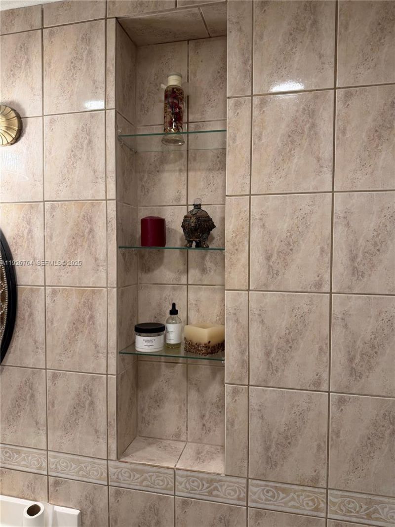 2926 NW 191st Ln, Miami Gardens, FL 33056 Photo