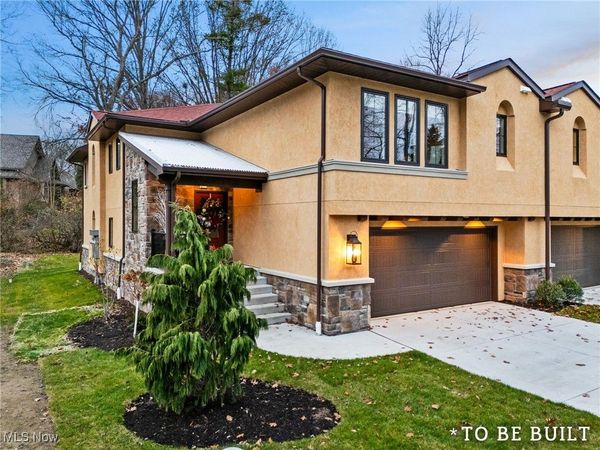 846 Easthill Street SE, North Canton, OH 44720