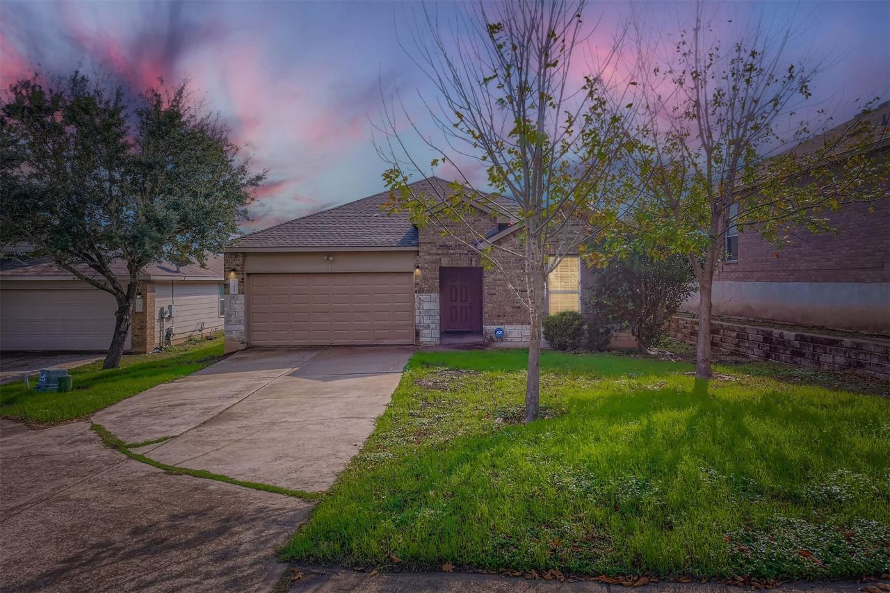334 Nandina Dr, Buda, TX 78610 Main Photo