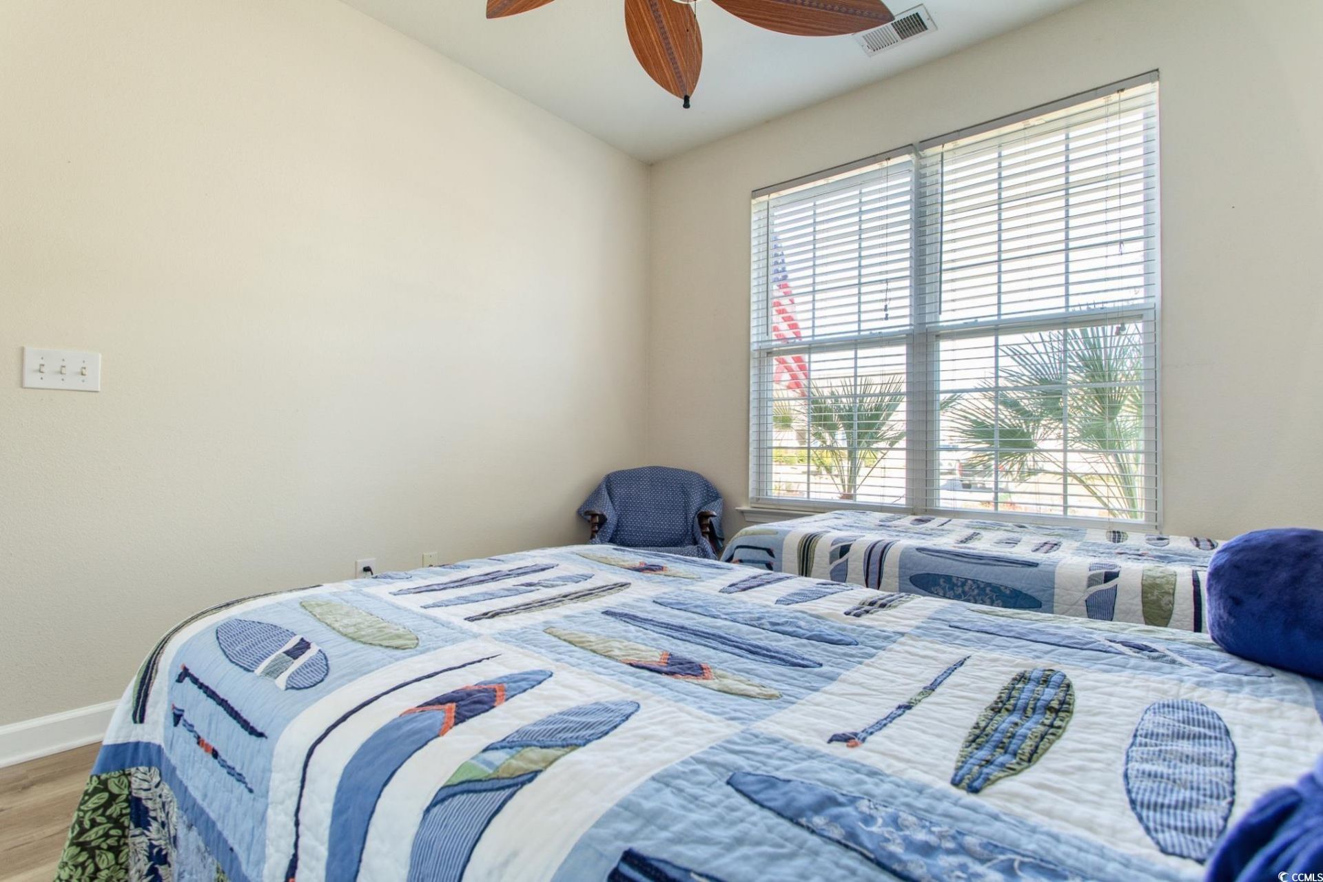 367 Vermillion Dr. Photo 15