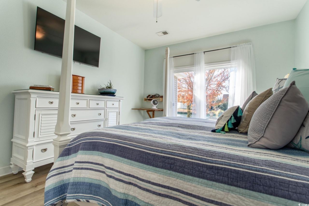 367 Vermillion Dr. Photo 23