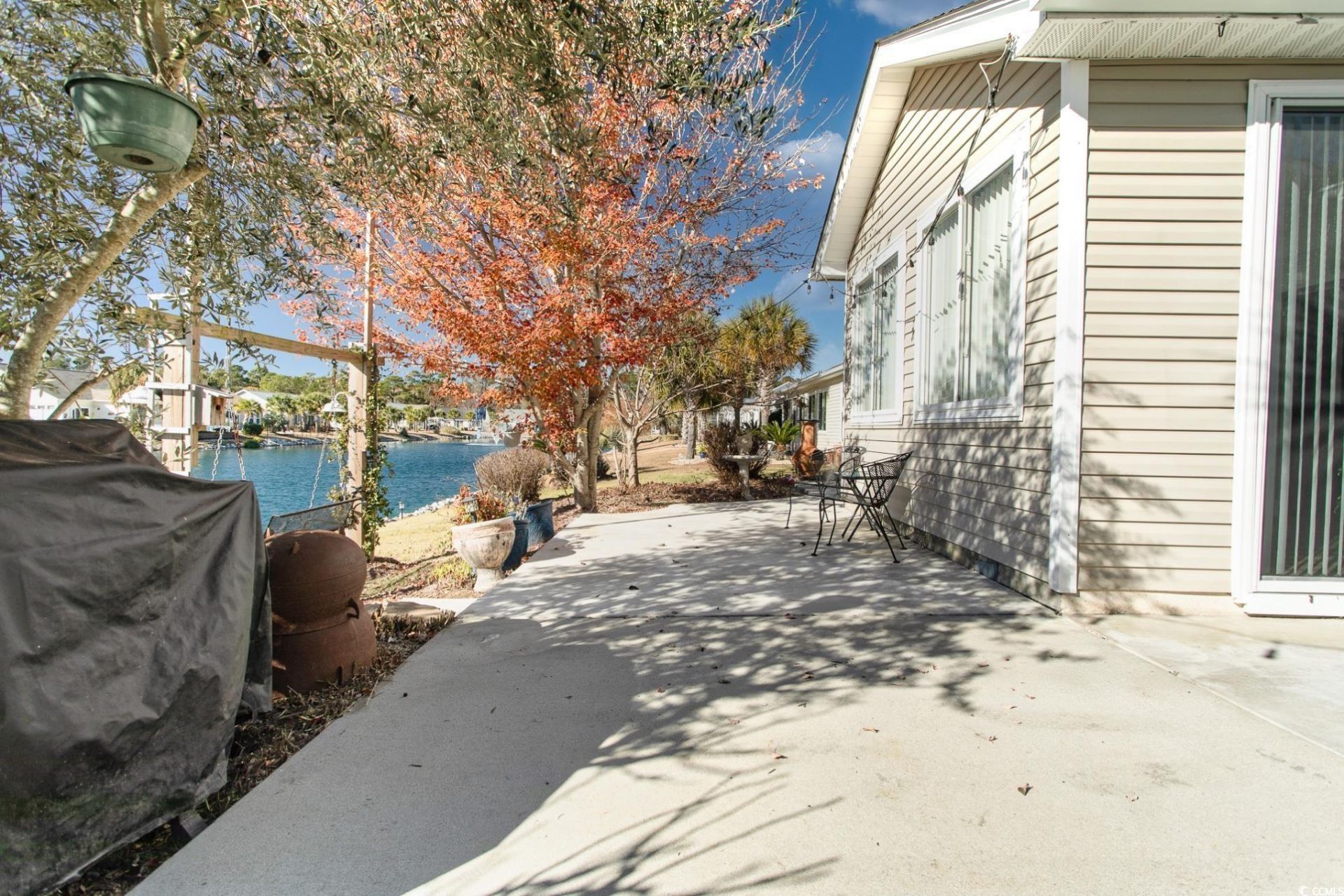 367 Vermillion Dr. Photo 29