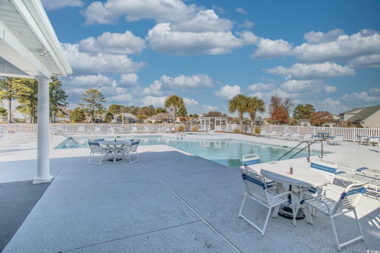 367 Vermillion Dr. Photo 35